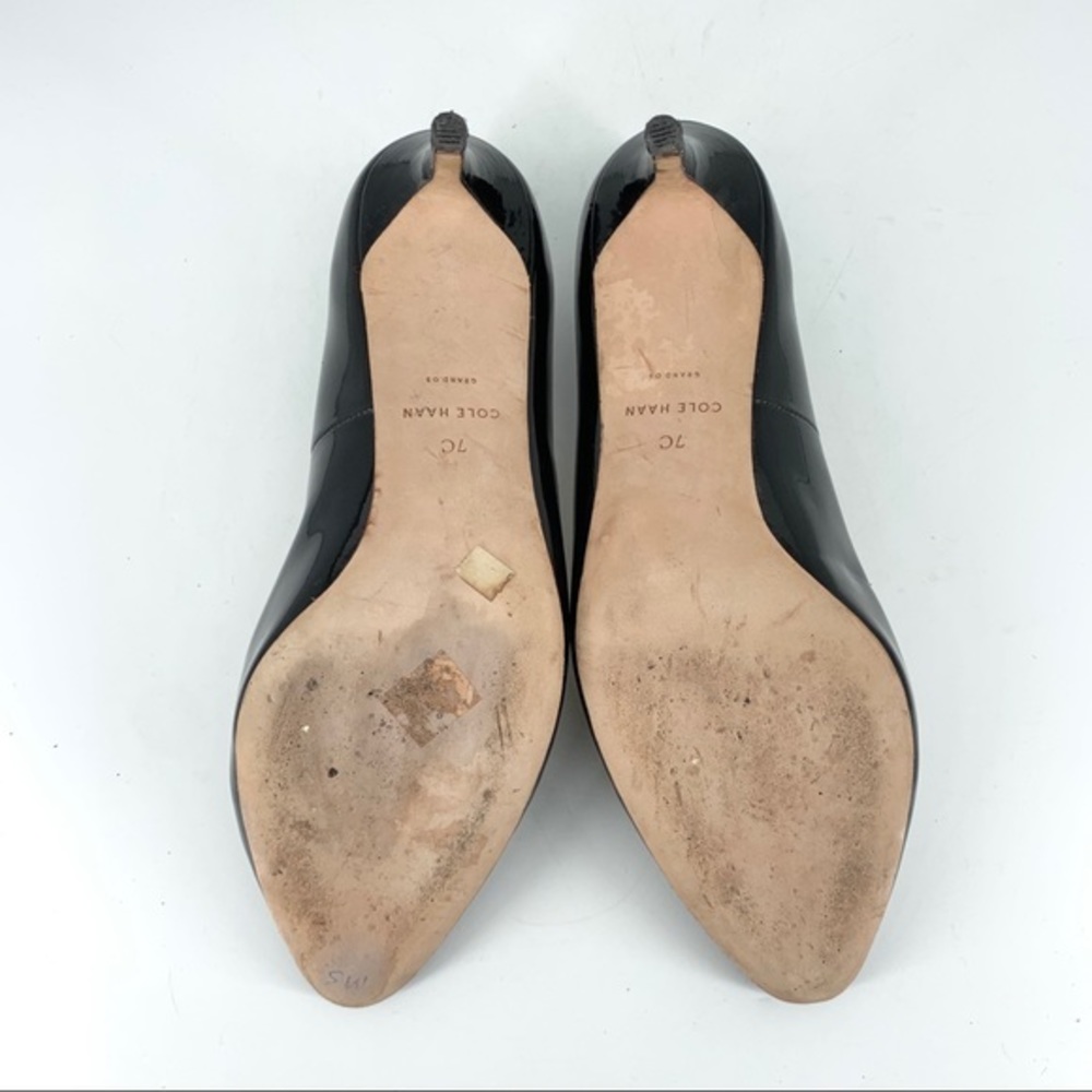 Cole Haan Grand OS Women 7C WIIDE Heels Black Patent Leather Pumps Pointed - Picture 10 of 10